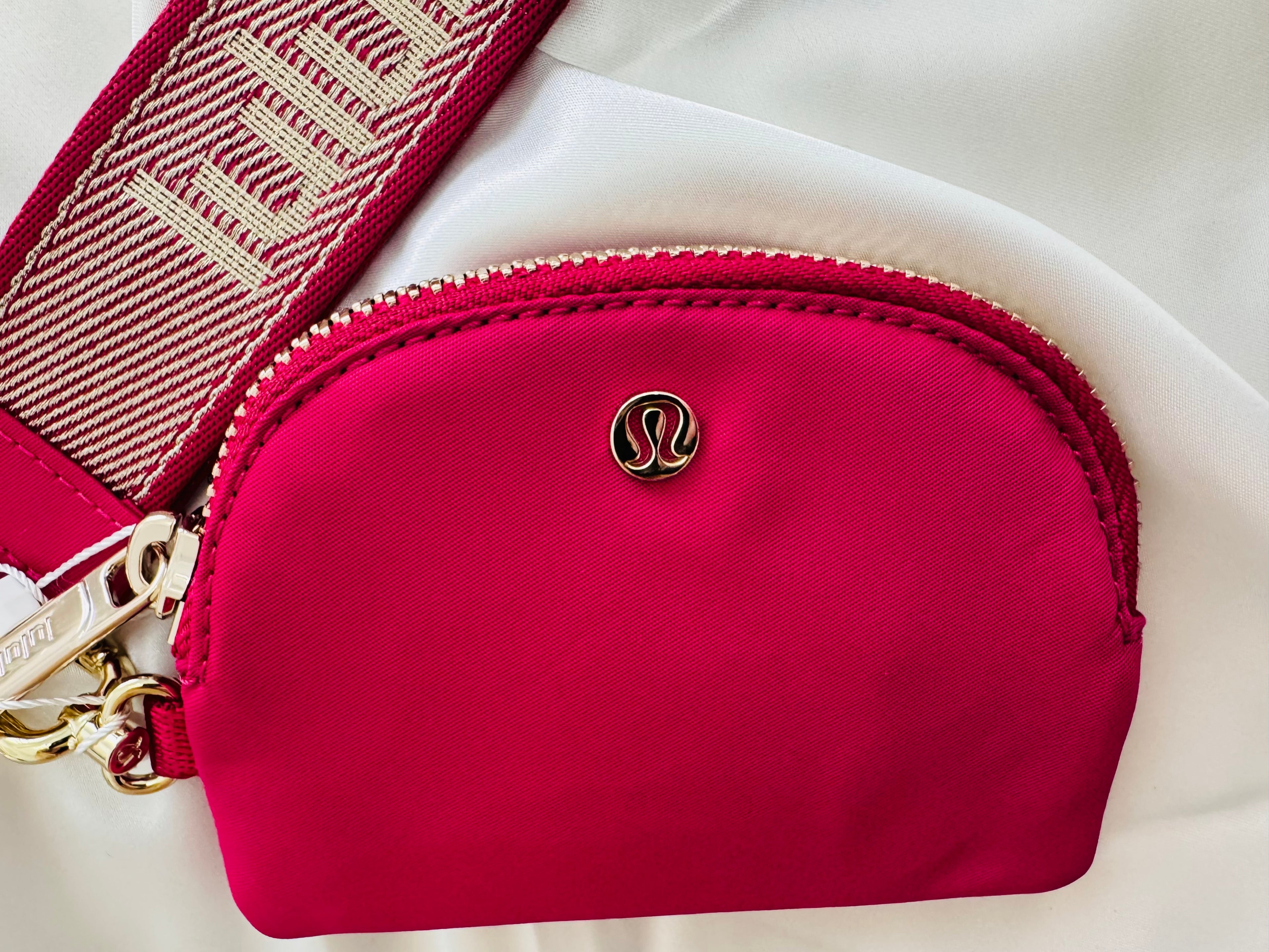 Lululemon Dual Pouch Wristlet PINK